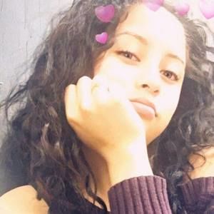 Meet your Posher, Perla